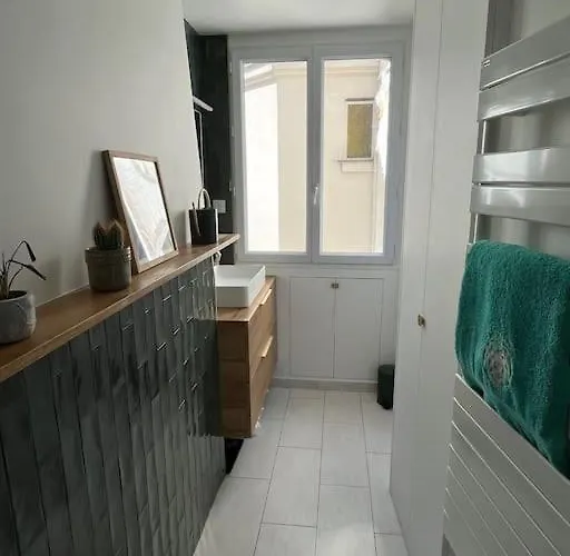 Au Pied De Montmartre / Jules Joffrin Apartman