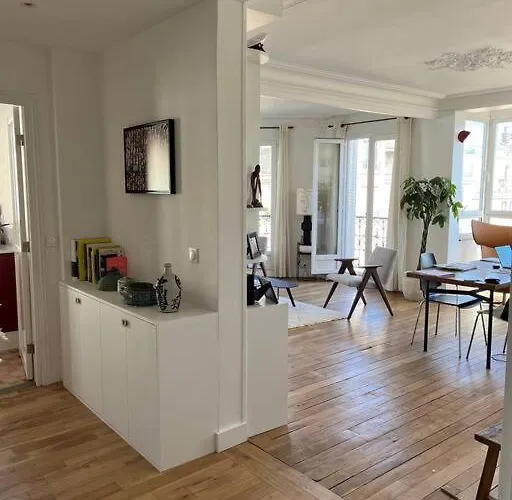 Au Pied De Montmartre / Jules Joffrin Apartman *